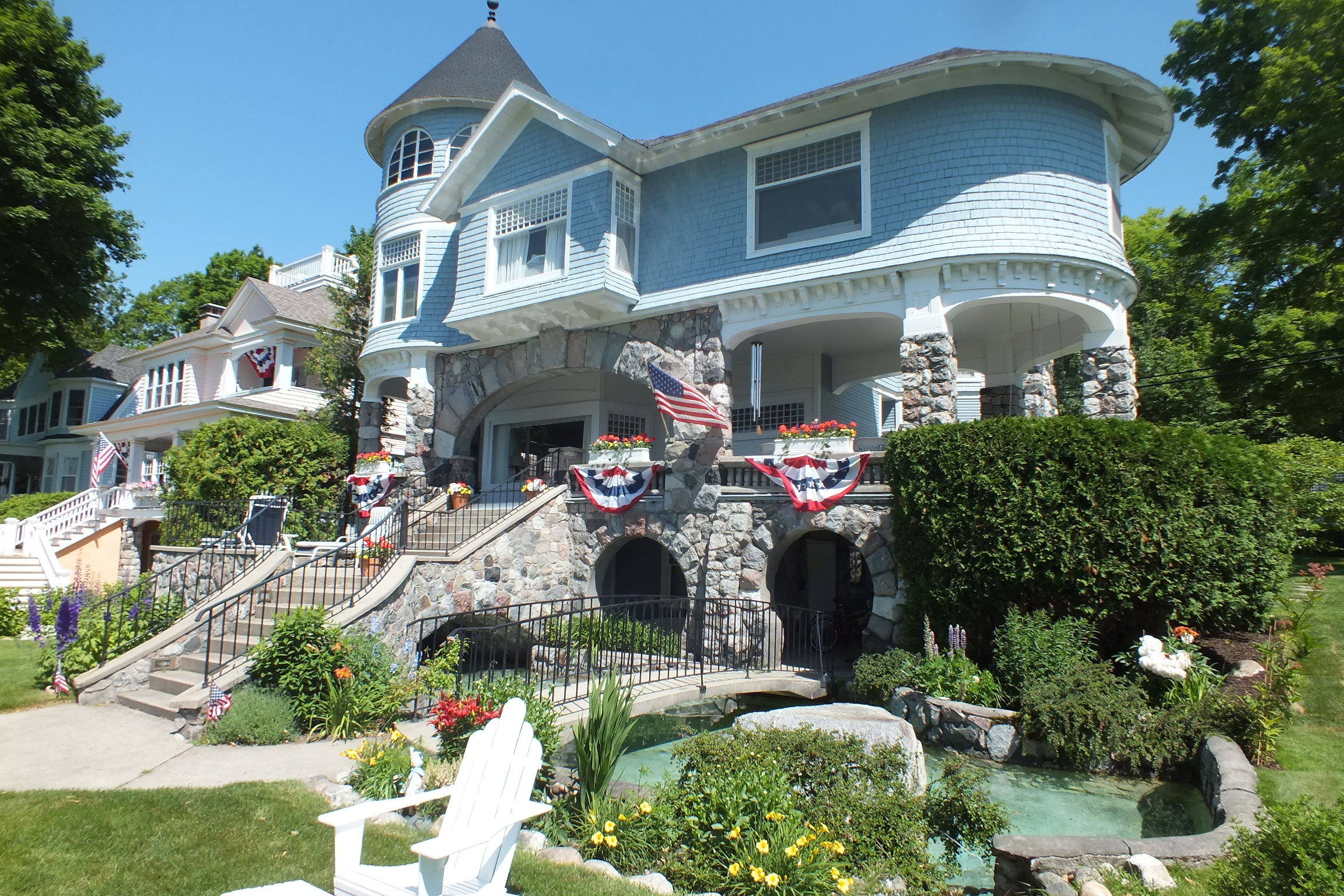 The Castle Cottage 63 Beach Dr. Graham Management Harbor Springs